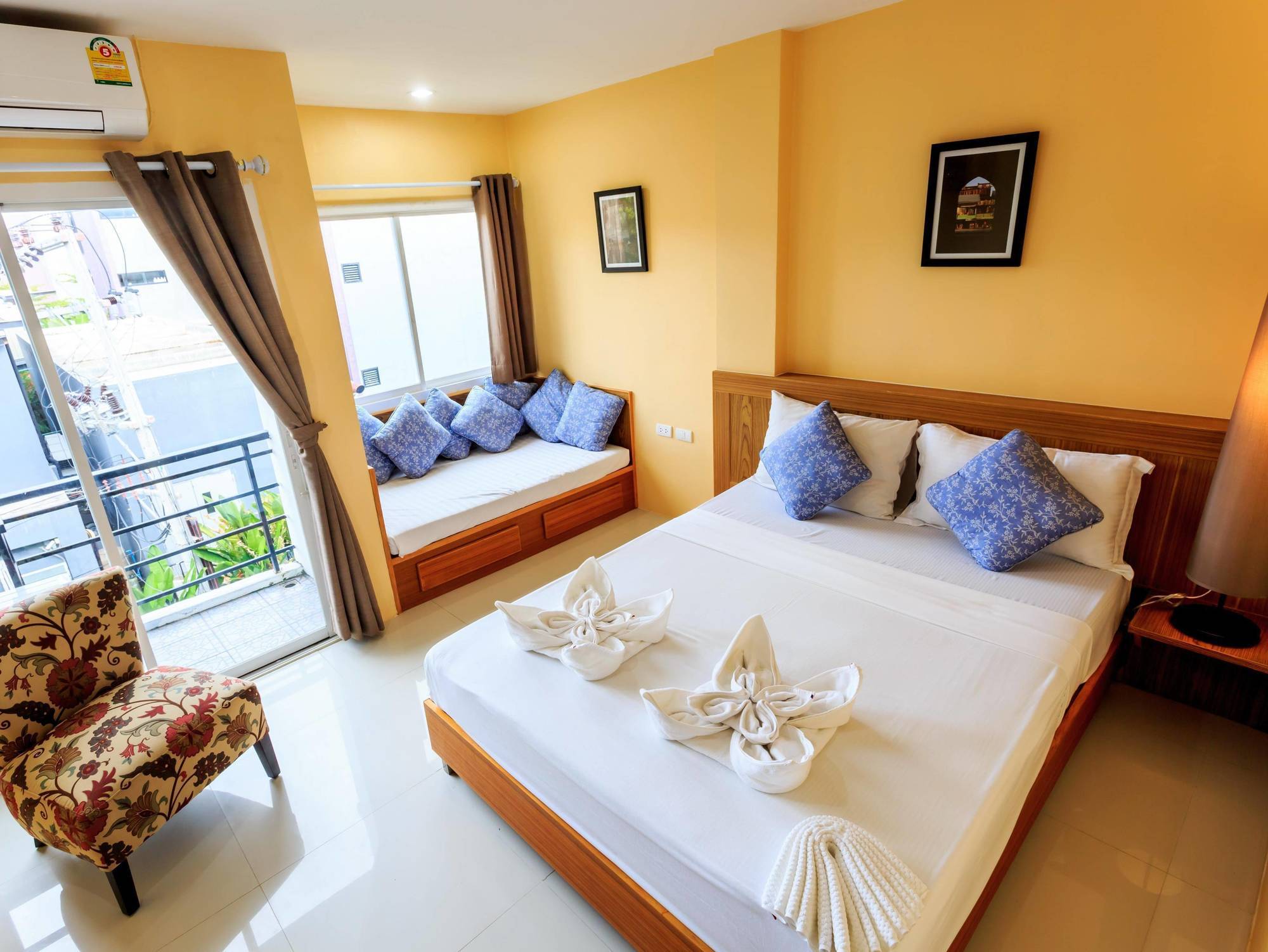 Patong Marina Hotel By Lofty المظهر الخارجي الصورة
